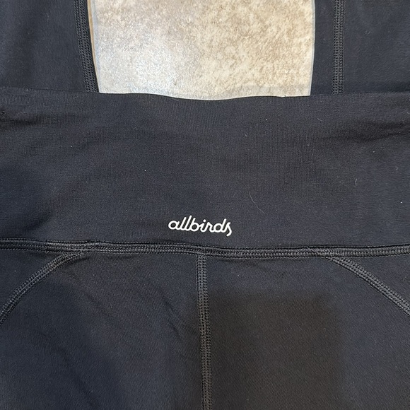Allbirds Black Natural Performance Athletic Capri Leggings XS - Picture 8 of 8